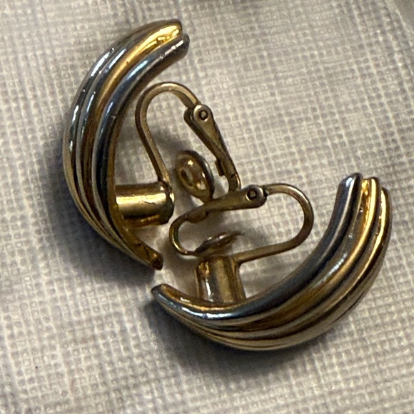 Jewelry Lot #2 - Picture 9 of 11